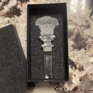 Chrystal VERSASE Bottle Stopper